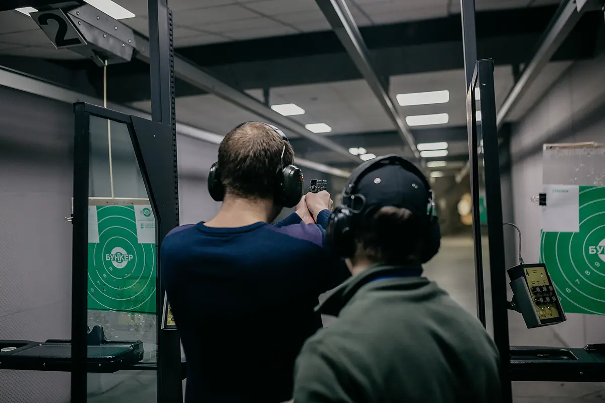 Обучение спортивной стрельбе из пистолета