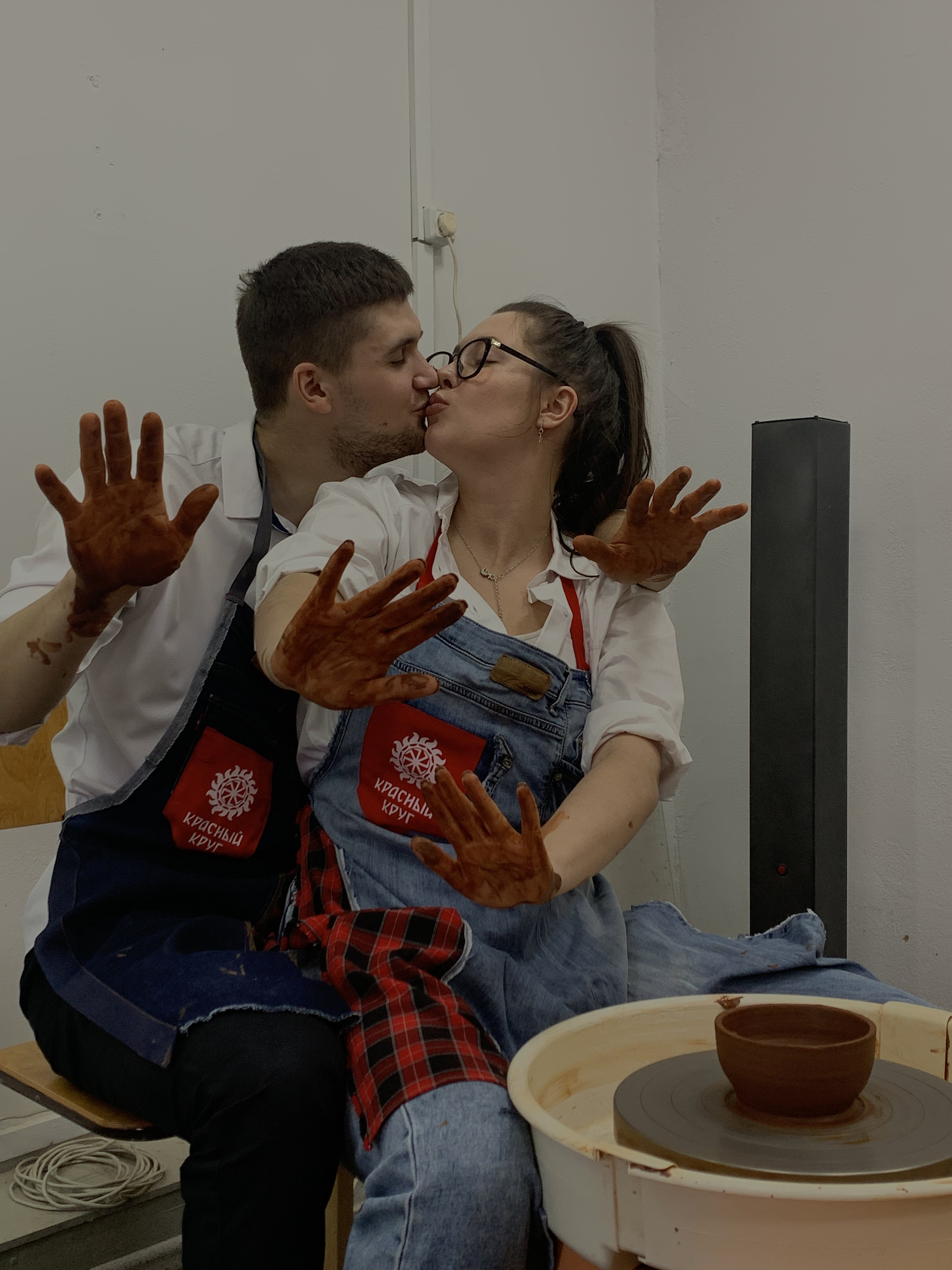 Романтическое свидание в гончарной студии