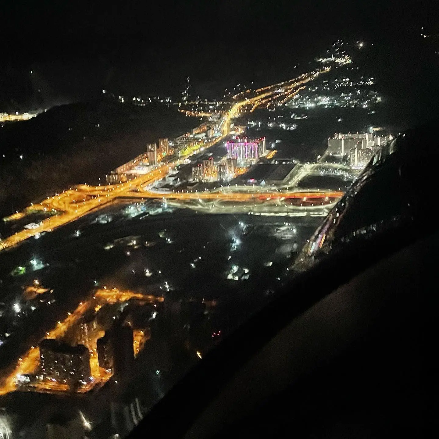 Ночной полет на самолете NG-4 HD