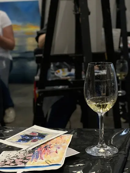 Индивидуальная арт-дегустация: картина за бокалом вина