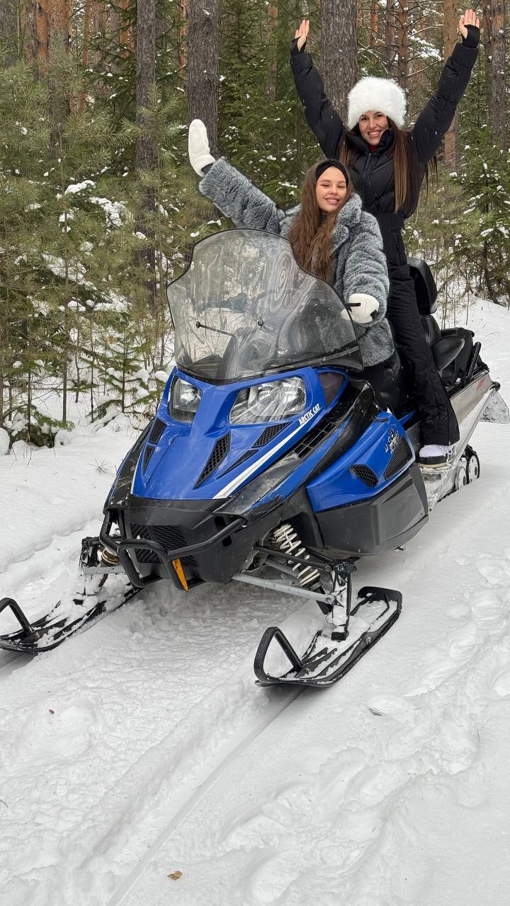 Тур на снегоходах по живописным просторам