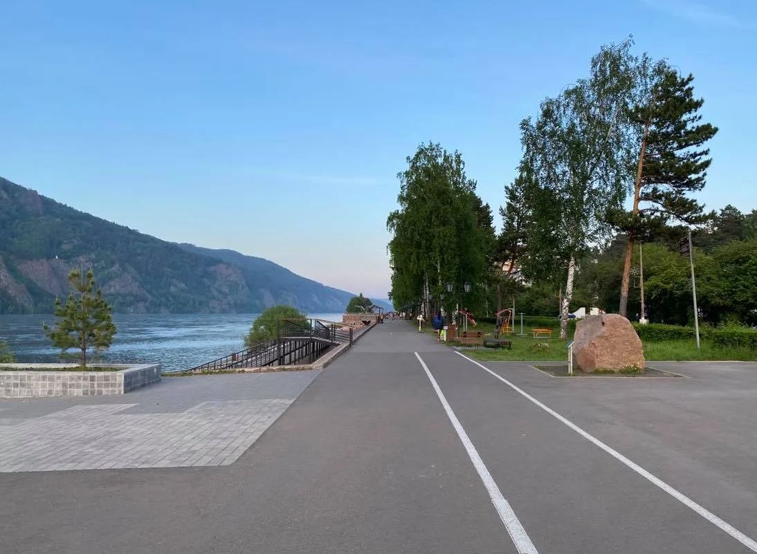 Прогулка на катере до Дивногорска