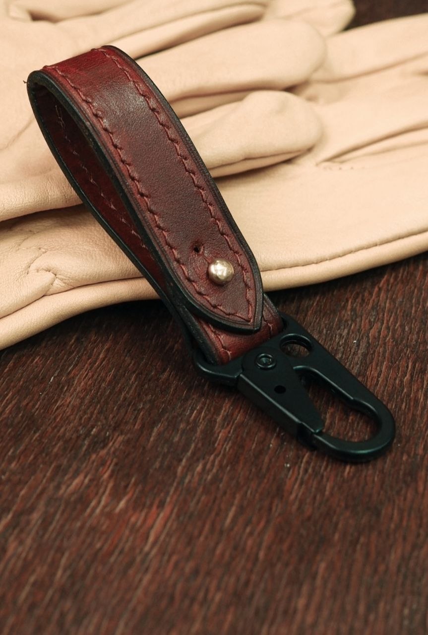 Кожевенный мастер-класс "Подвес для ремня"