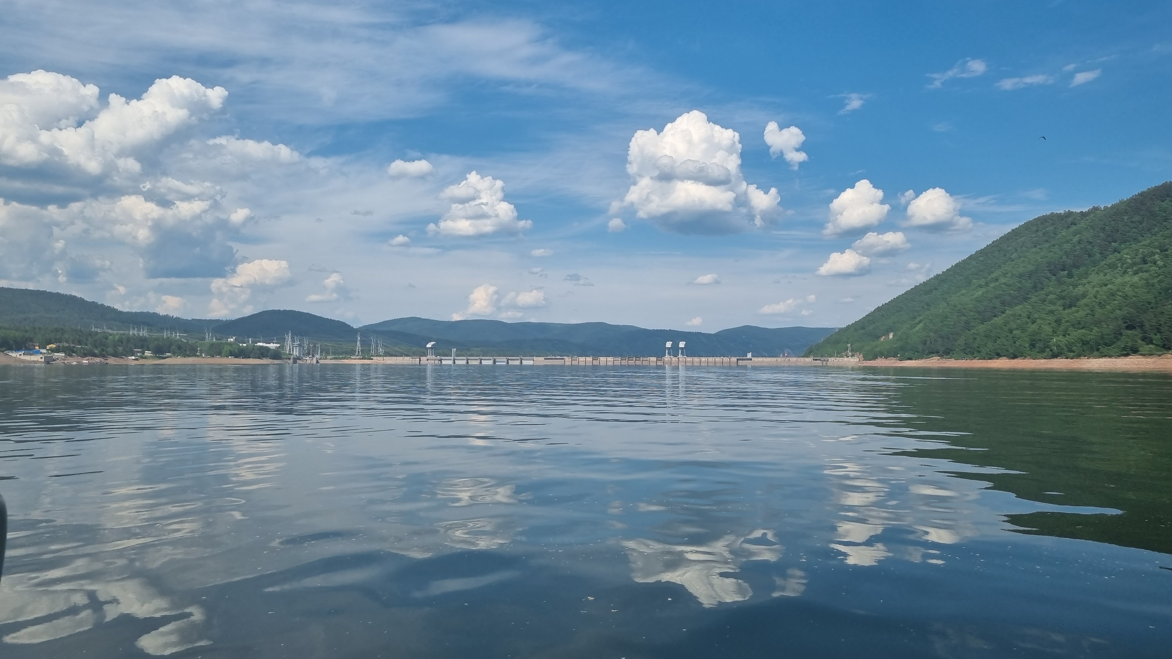 Прогулка на море на катере "Сибирь"