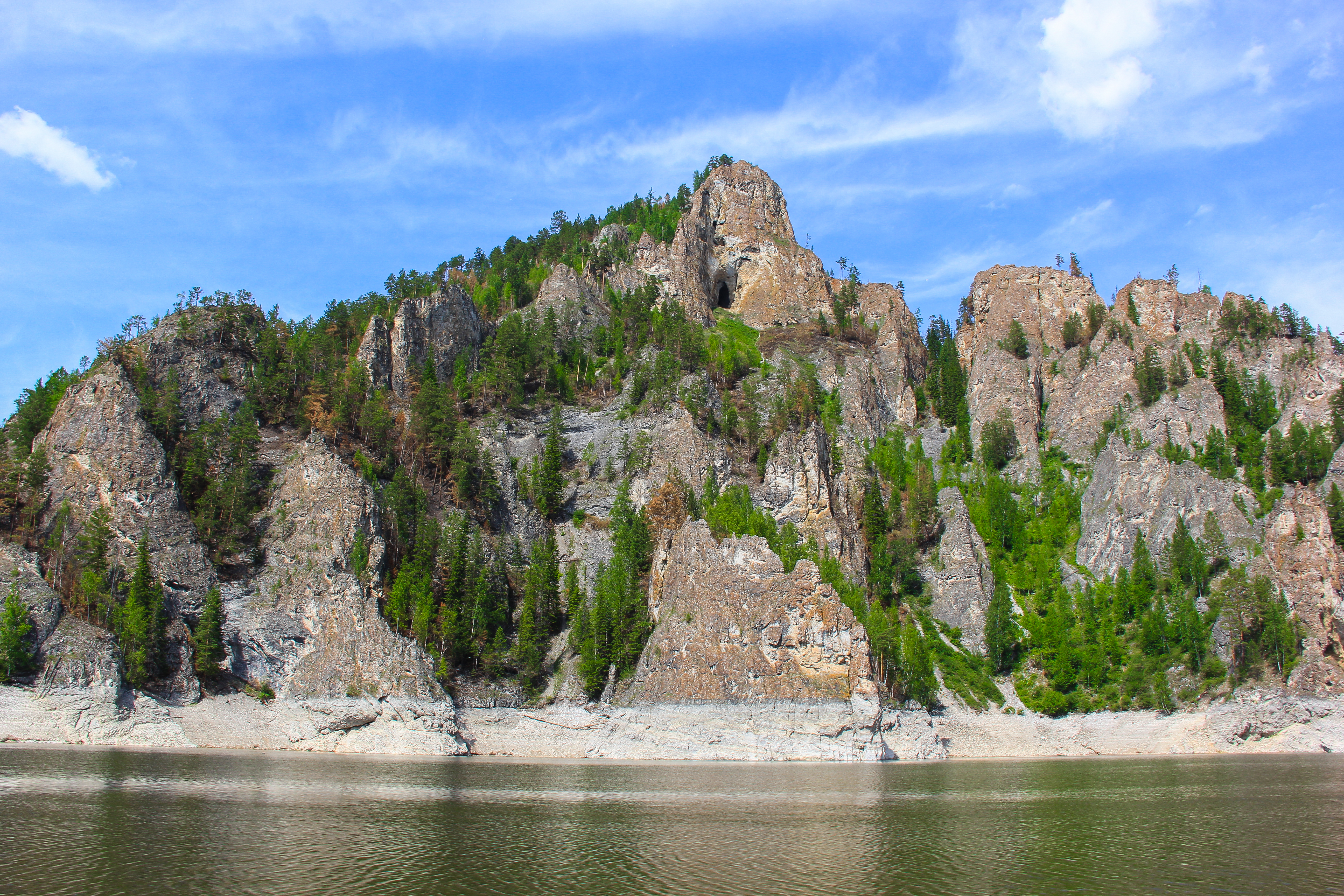Прогулка на море на катере "Сибирь"