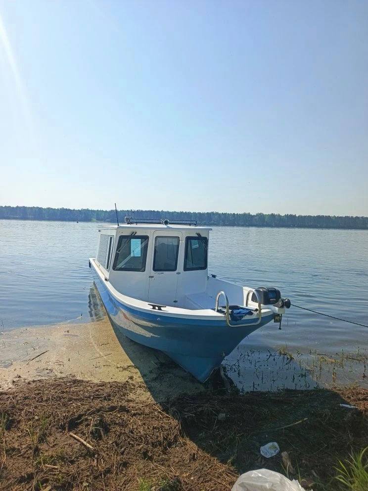 Прогулка по Красноярскому морю на катере